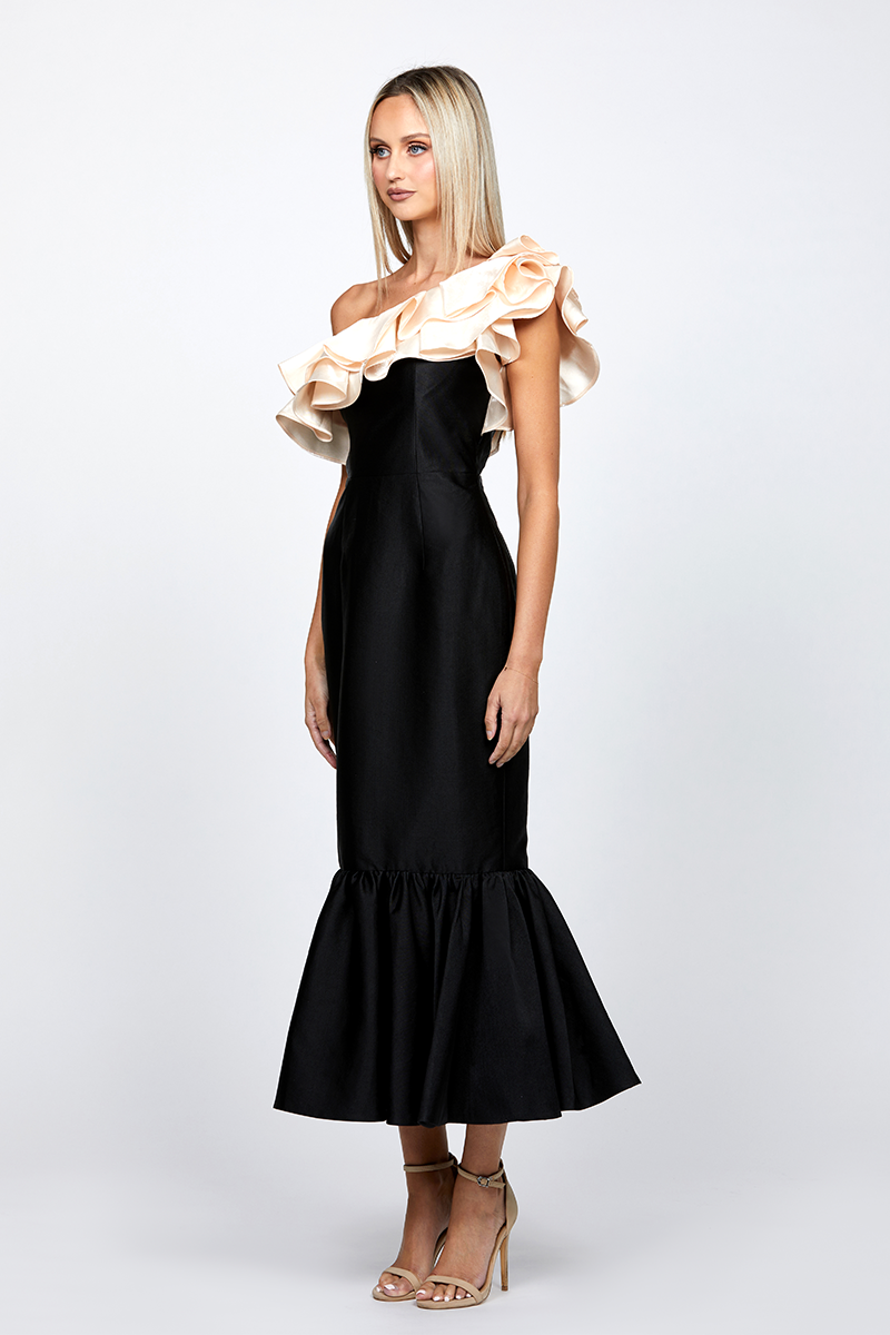 RYLAI ONE SHOULDER FISHTAIL MIDAXI IN BLACK/NUDE - CULT MIA