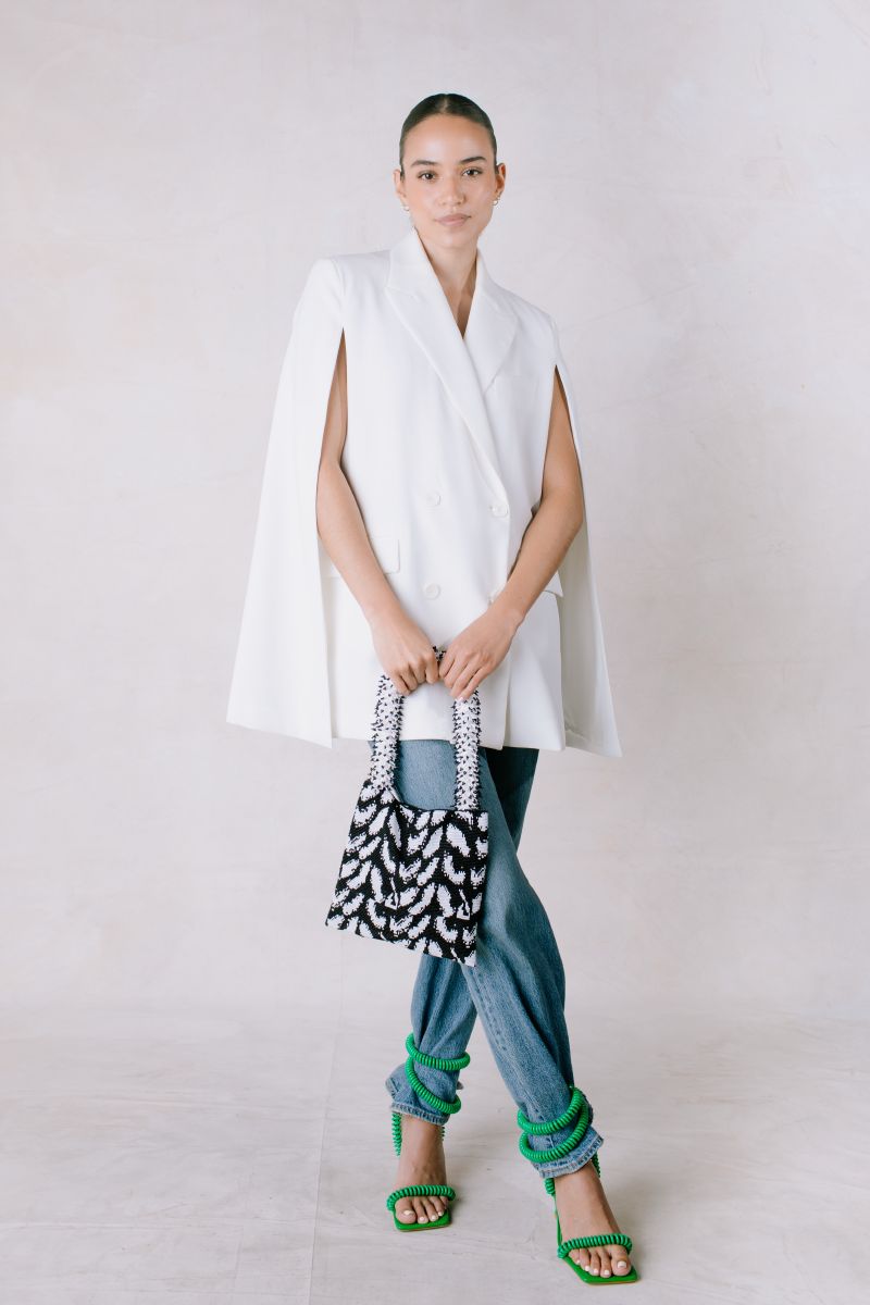 CLASH OF PRINTS BAG IN FEATHERS BLACK AND WHITE - CULT MIA