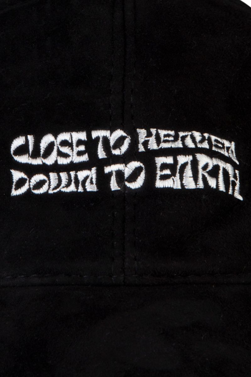 CLOSE TO HEAVEN EMBROIDERED CAP - CULT MIA