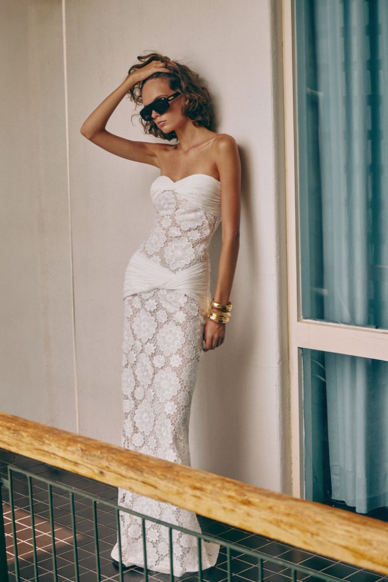 IVORY BLOSSOM DRESS - CULT MIA