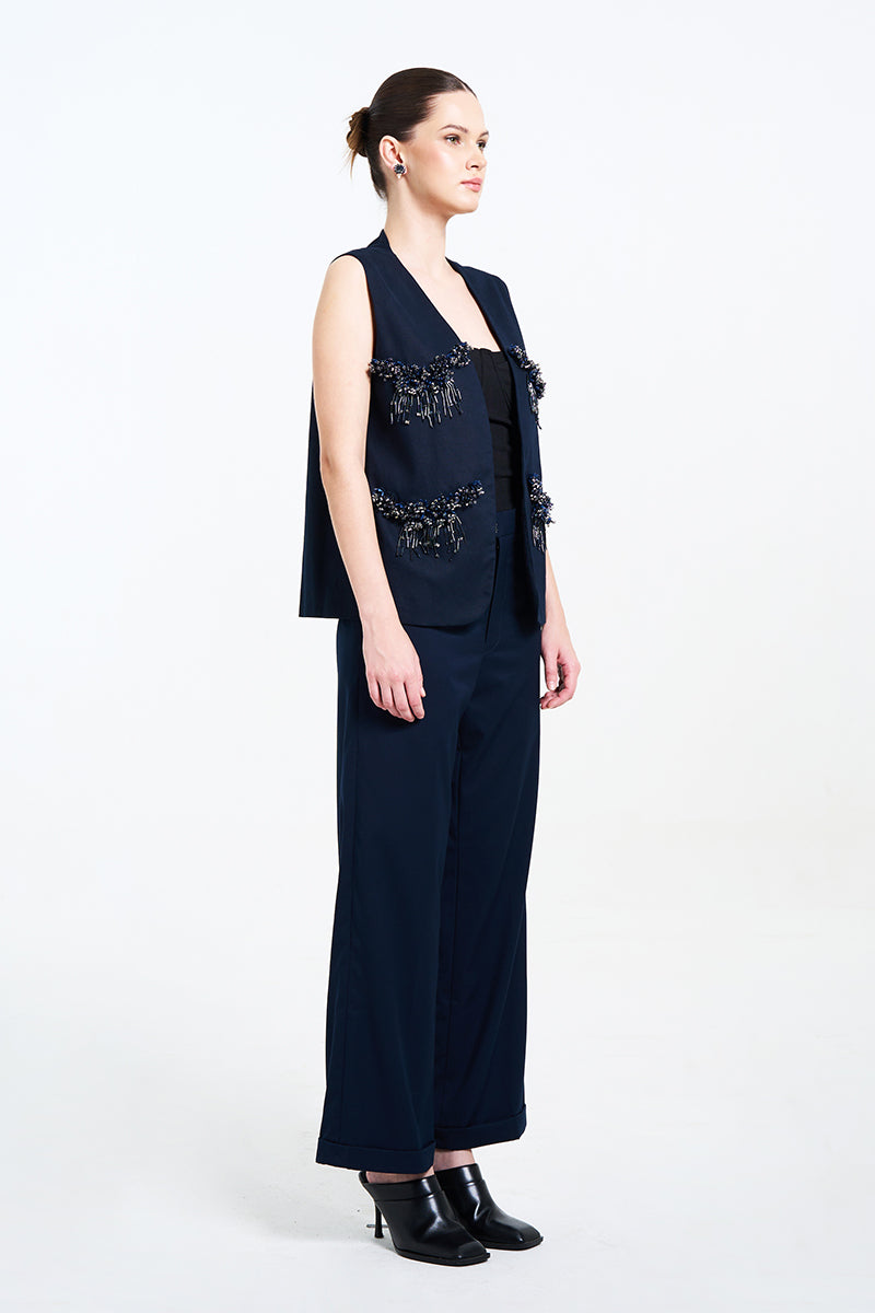 ALORA VEST IN NAVY - CULT MIA