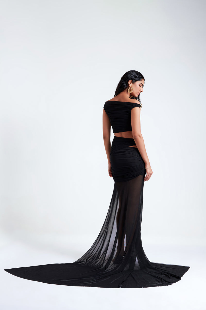 LILIA BLACK MAXI DRESS - CULT MIA