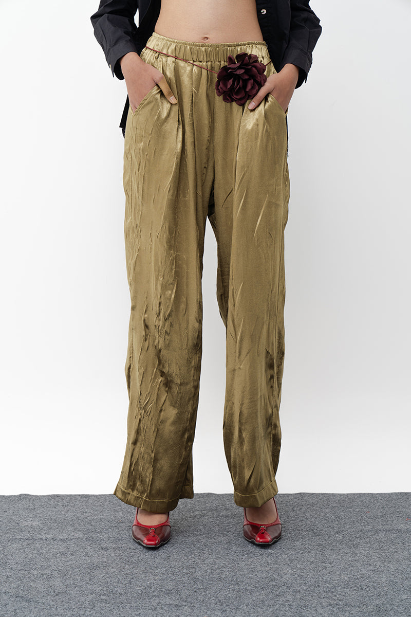 SAKA OLIVE RELAXED FIT PANTS - CULT MIA