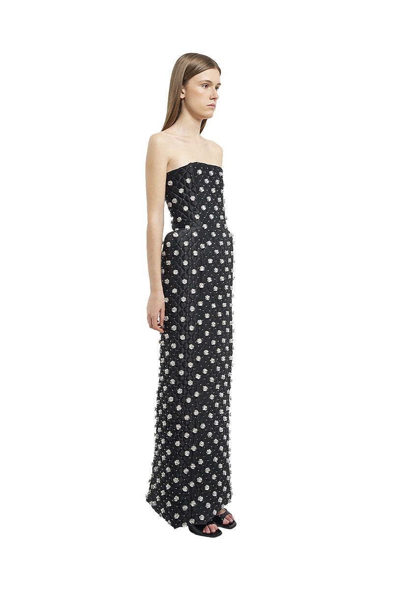 QUILTED DRESS WITH SILVER FLOWER EMBROIDERY IN BLACK - CULT MIA