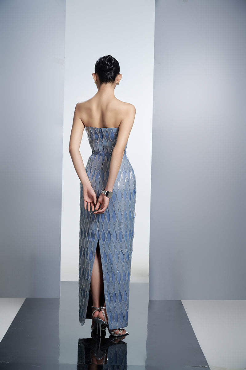 STRAPLESS COLUMN ORGANZA MAXI DRESS IN BLUE - CULT MIA