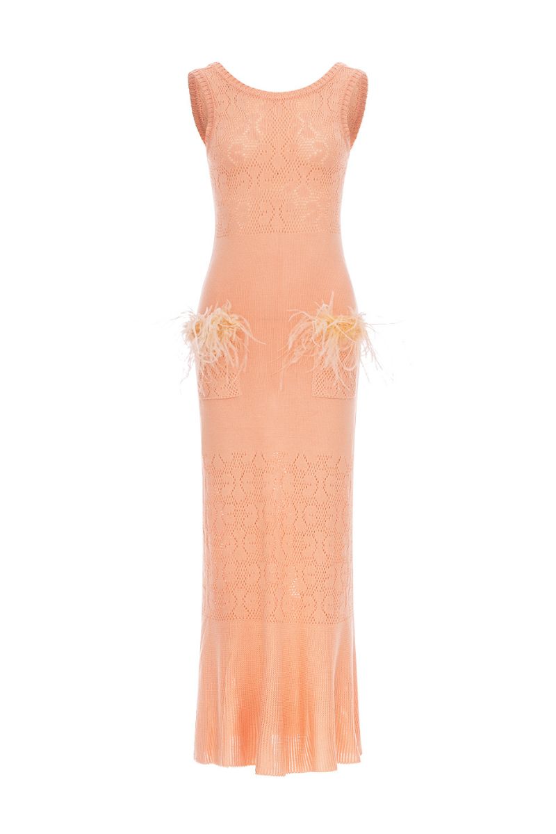 VANILLA PEACH KNIT DRESS WITH FEATHERS | CULT MIA | Andreeva VANILLA PEACH KNIT DRESS WITH FEATHERS | CULT MIA | Andreeva