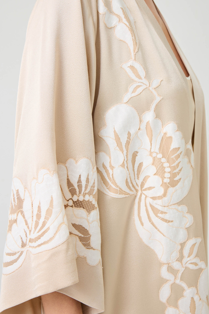 MISS DALIA SHORT RAYON ROBE WITH BEIGE LACE - CULT MIA