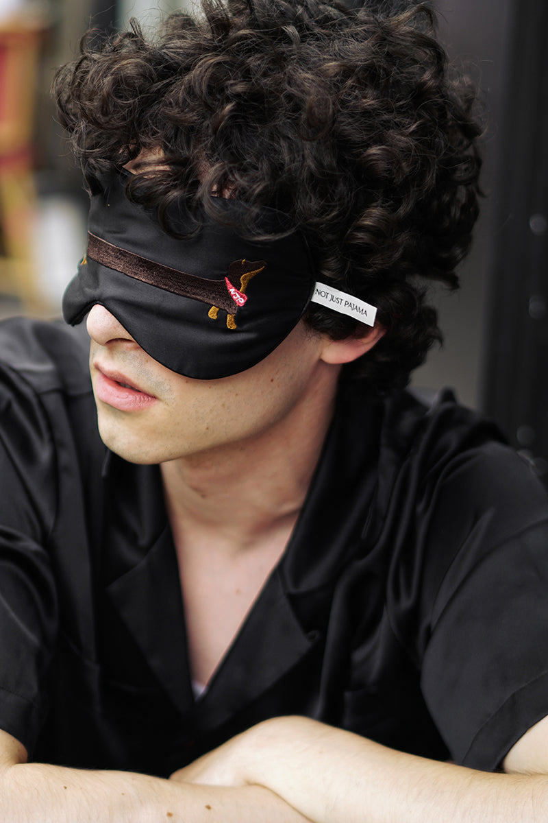 DACHSHUND DREAM SILK SLEEPING EYE MASK IN WHITE - CULT MIA
