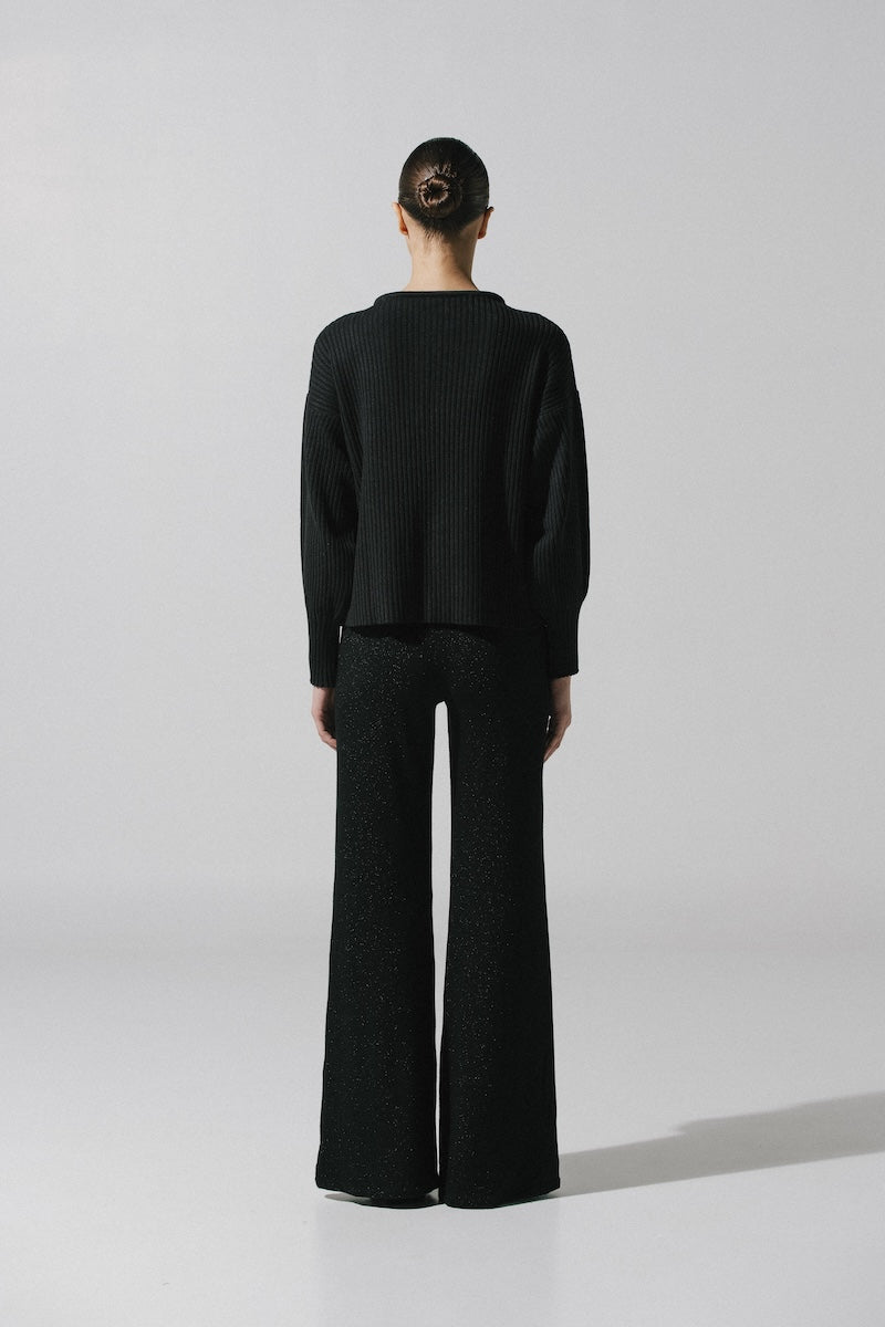 AKILA SWEATER IN BLACK - CULT MIA