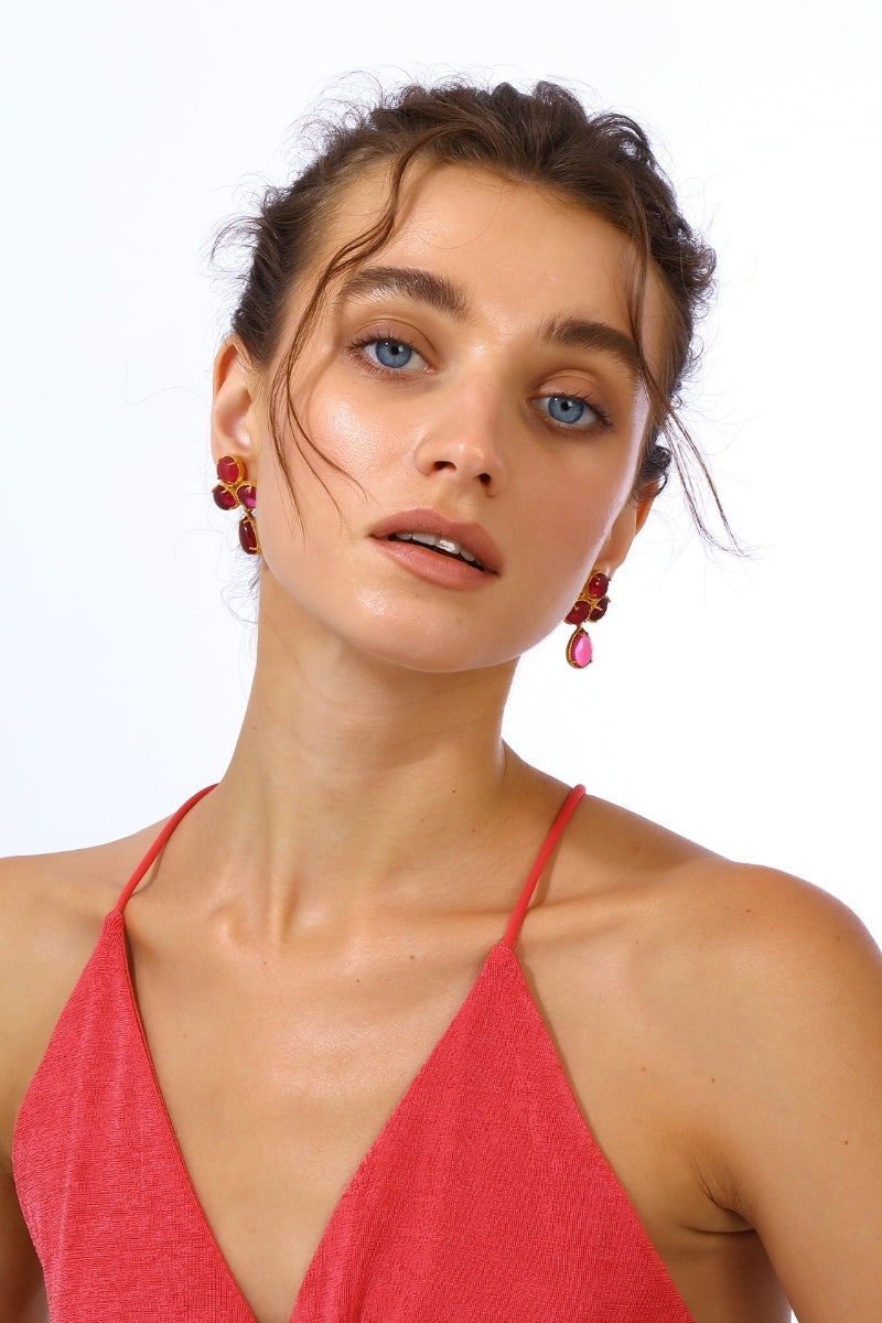 AQUA EARRINGS IN RUBY PINK - CULT MIA