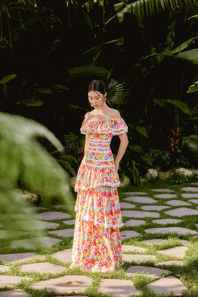 BLOOMING OASIS MAXI DRESS - CULT MIA