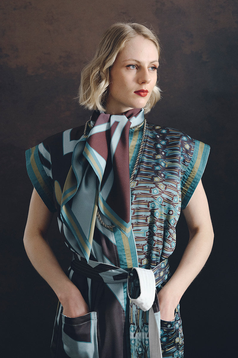 BIG RAY CENTER AQUA SCARF IN AQUA - CULT MIA