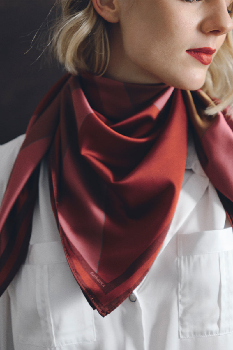 BIG RAY CENTER BRONZE SCARF IN MAUVE - CULT MIA