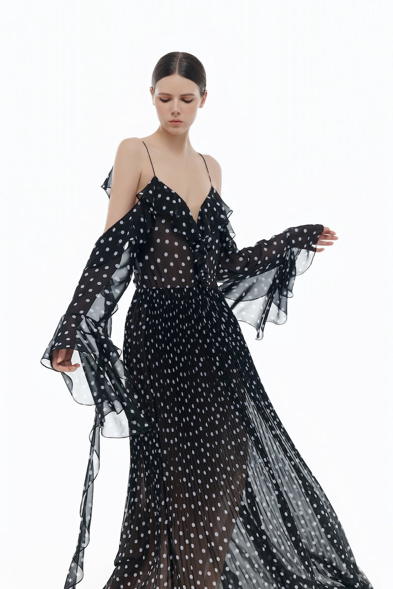 BLACK OFF-SHOULDER FLOWING DRESS - CULT MIA