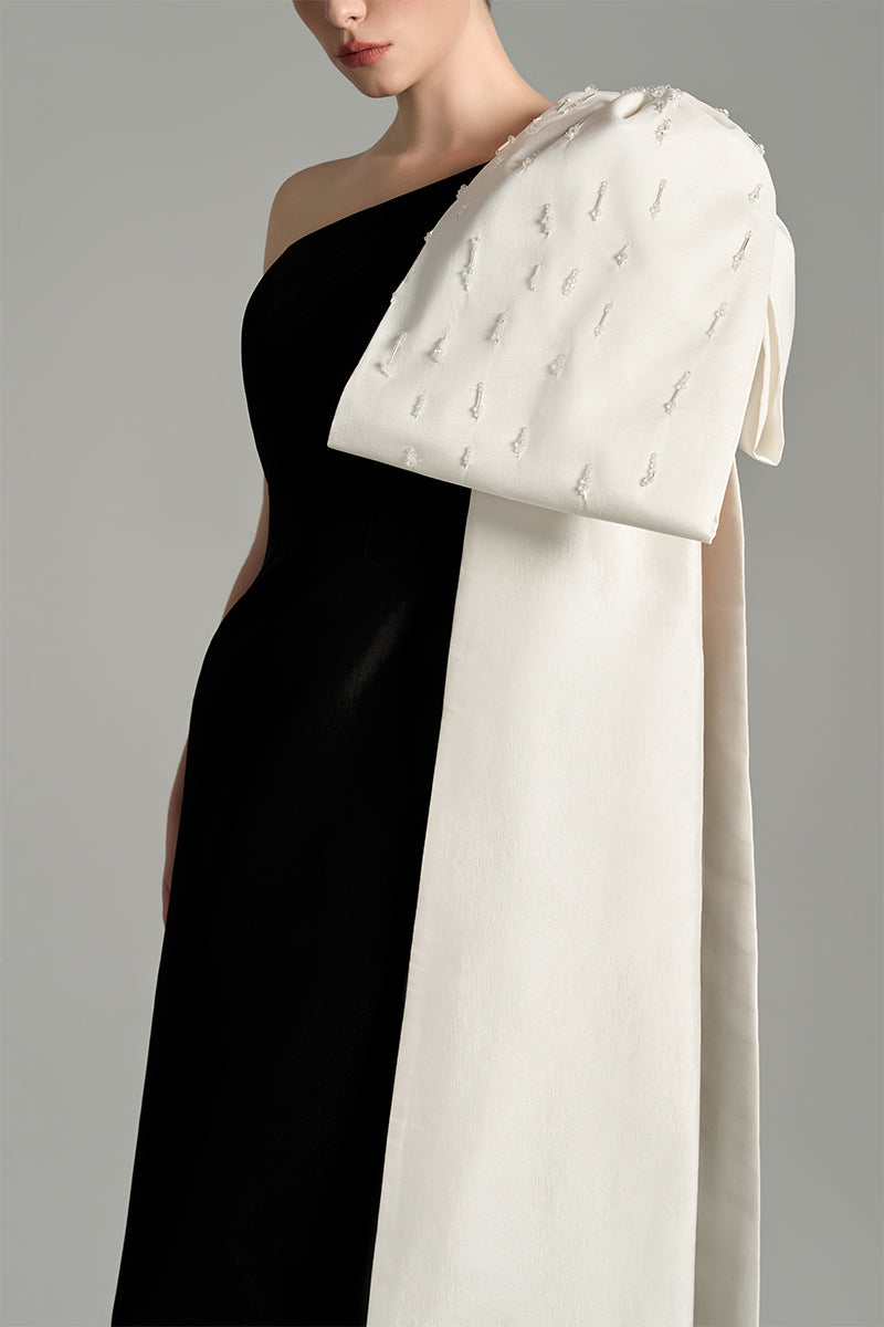 ASYMMETRIC ONE-SHOULDER COLUMN GOWN - CULT MIA