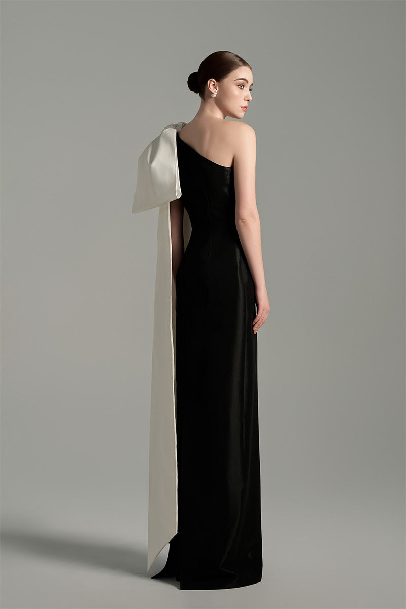 ASYMMETRIC ONE-SHOULDER COLUMN GOWN - CULT MIA