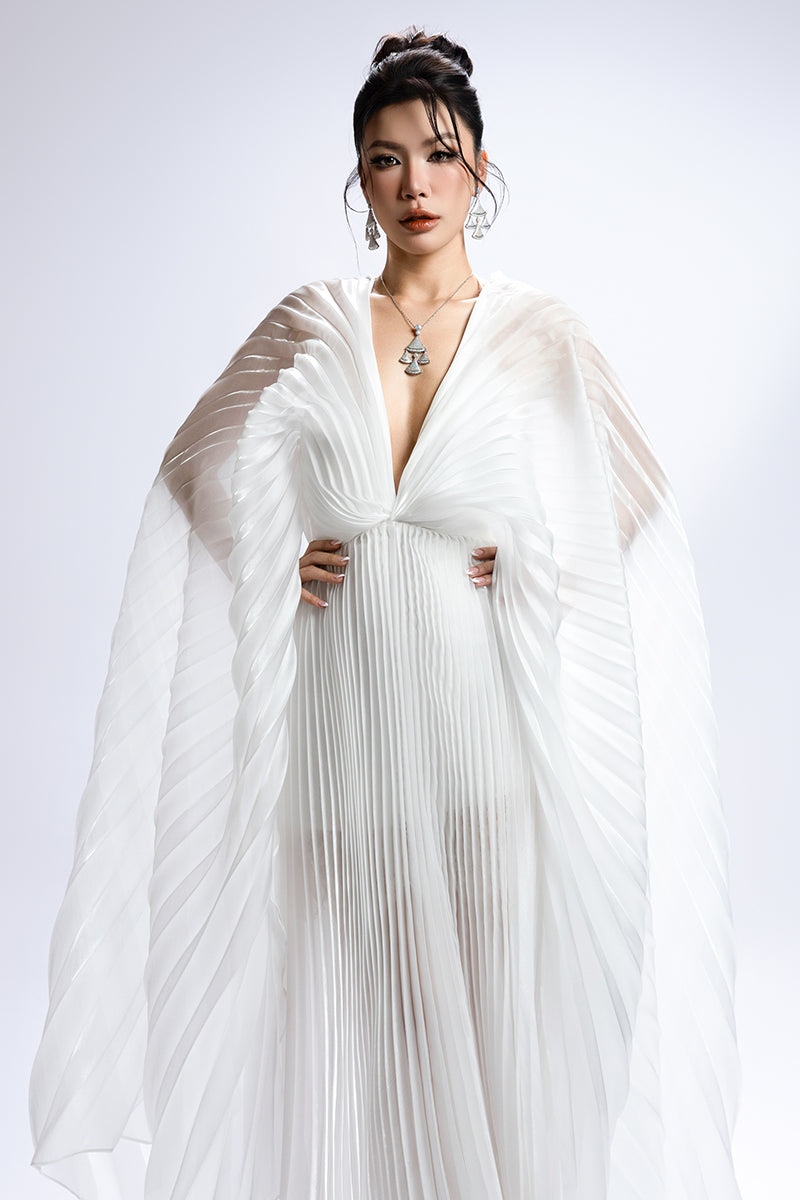 DEEP V-NECK PLEATED MAXI DRESS IN WHITE - CULT MIA