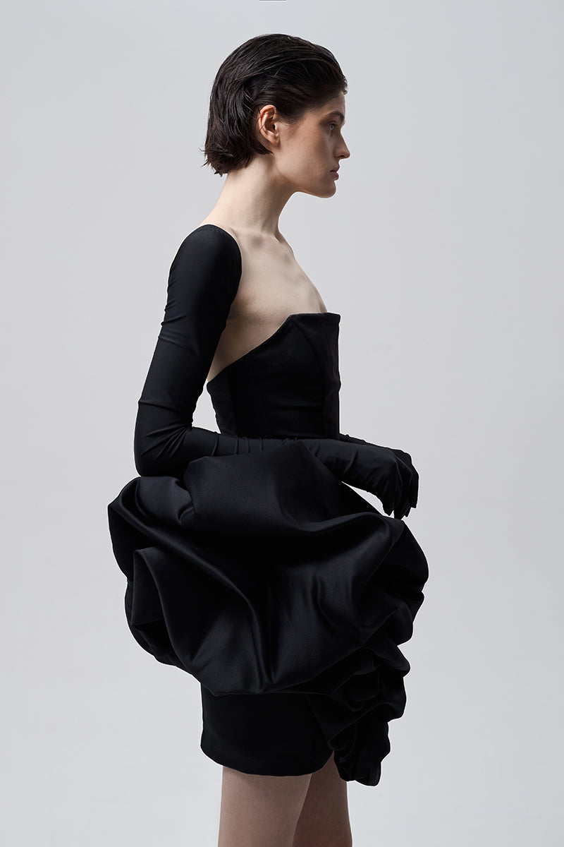 FLOUNCED SKIRT IN BLACK - CULT MIA