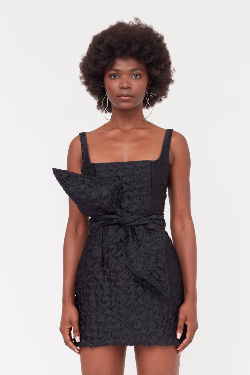 GOLDA BLACK TEXTURED FABRIC MINI DRESS WITH BOW BELT - CULT MIA