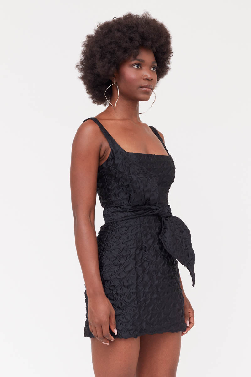 GOLDA BLACK TEXTURED FABRIC MINI DRESS WITH BOW BELT - CULT MIA