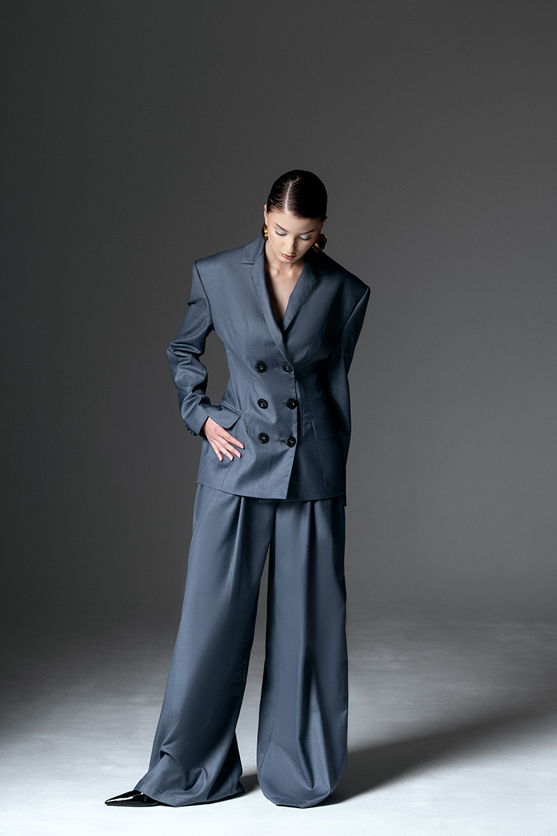 DOUBLE-BREASTED CHARCOAL BLAZER - CULT MIA