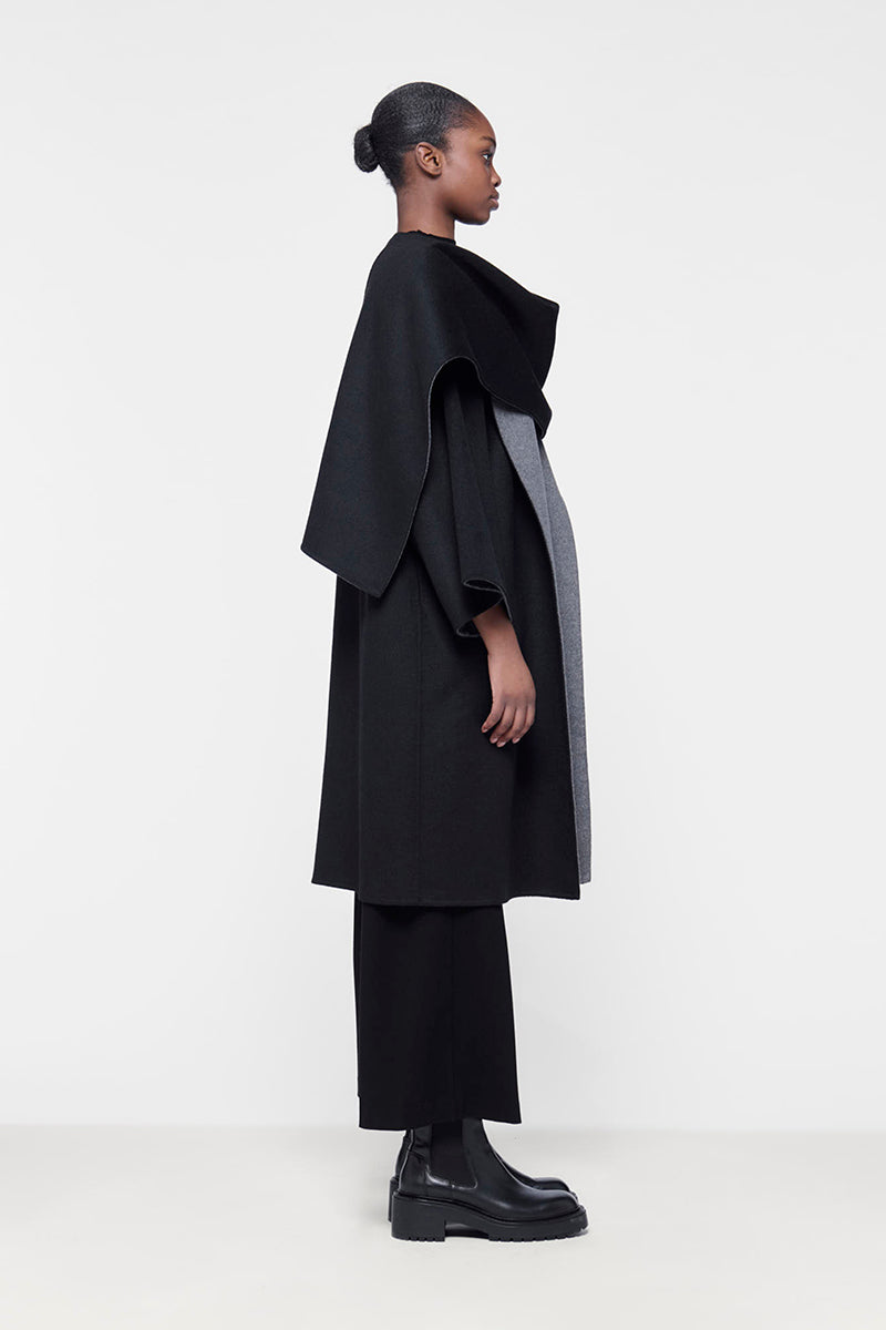 REVERSIBLE CACOON COAT WITH SCARF - CULT MIA