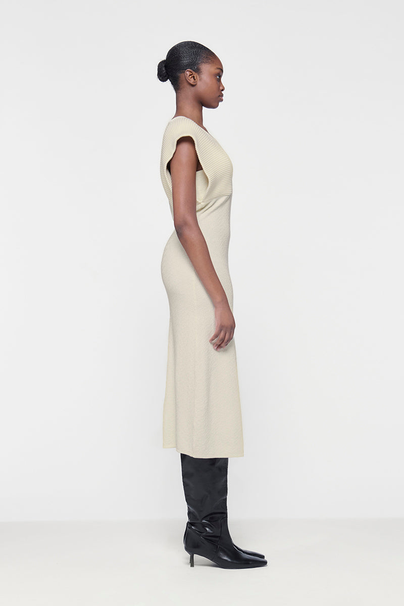 RIBBED MAXI KNIT DRESS - CULT MIA