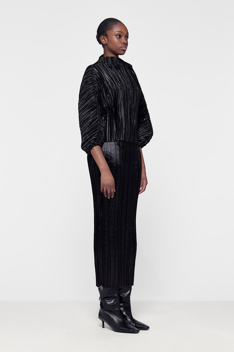 PLISSÉ BATWING TOP - CULT MIA