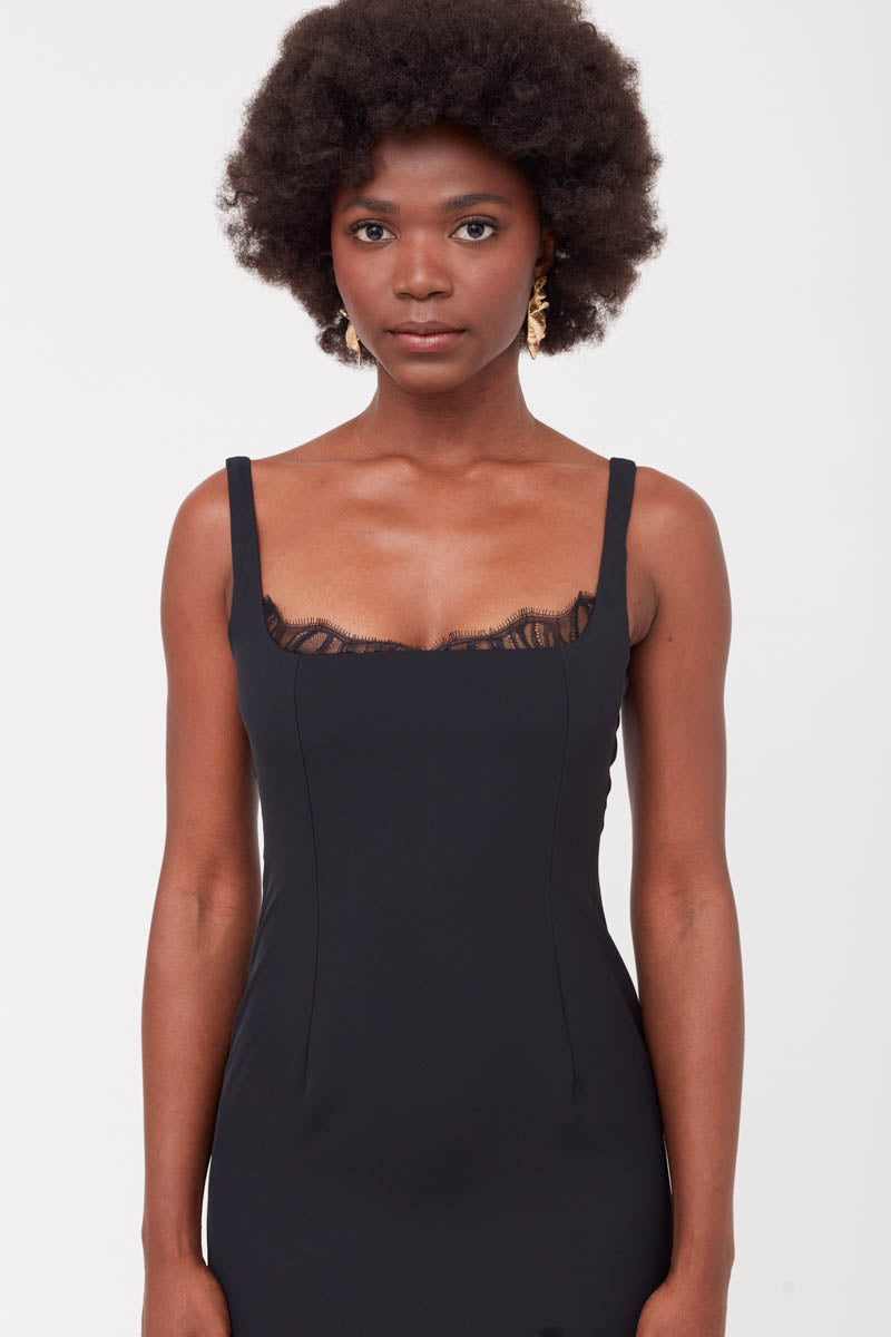 HILDA BLACK SQUARE NECKLINE DRESS WITH LACE DETAIL - CULT MIA