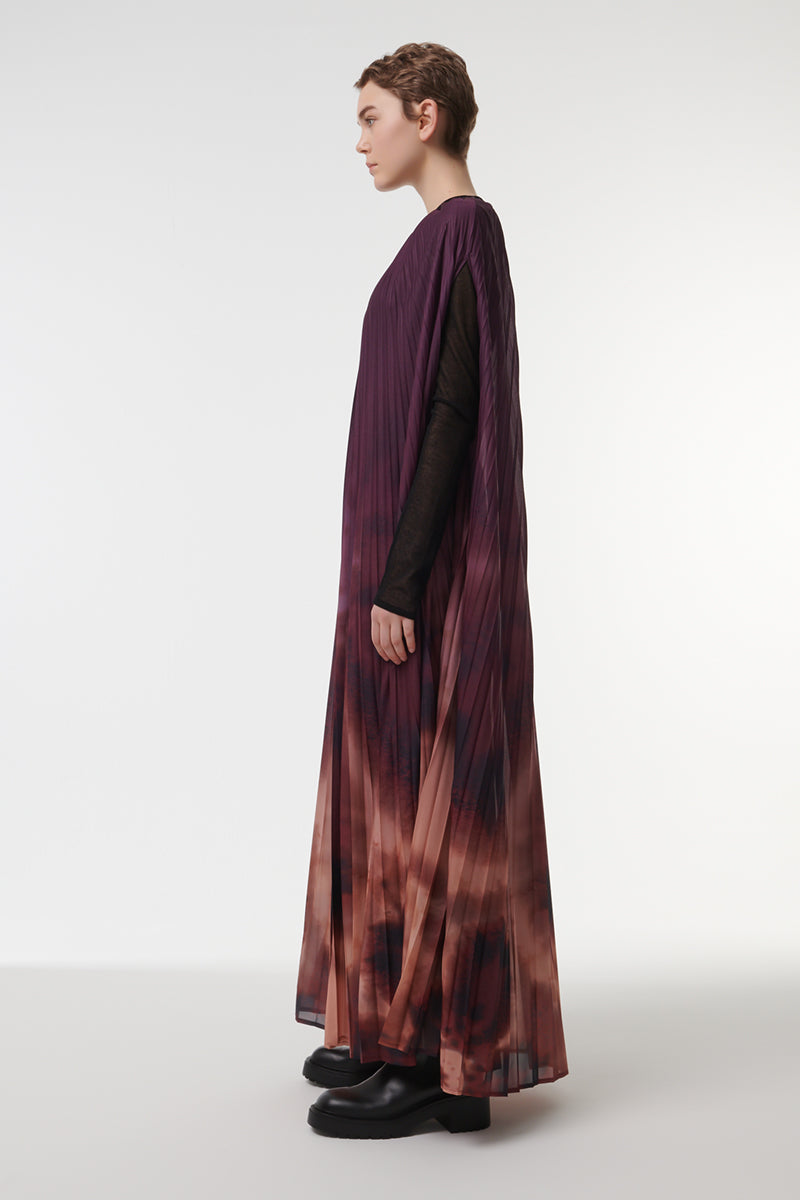 PRINTED PLEATED CAPE IN PURPLE - CULT MIA