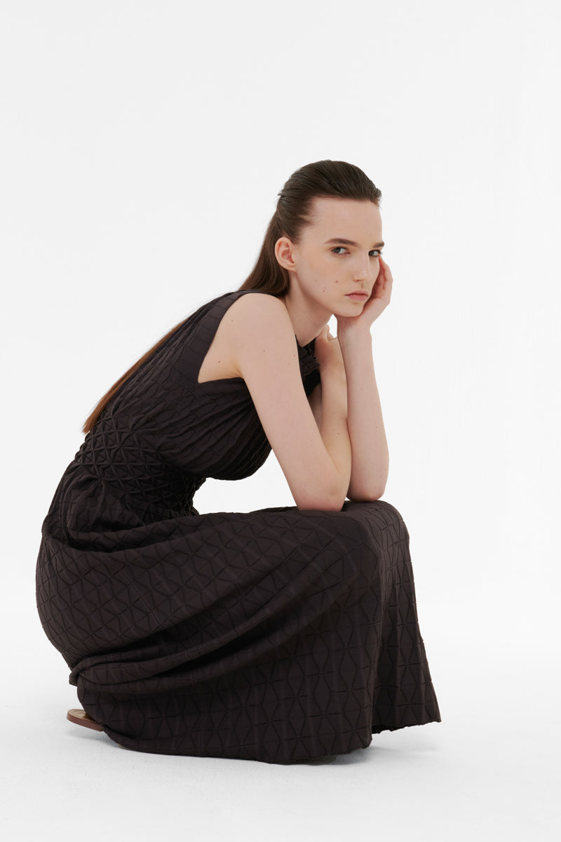 SMOCKED DETAIL KNITTED DRESS - CULT MIA