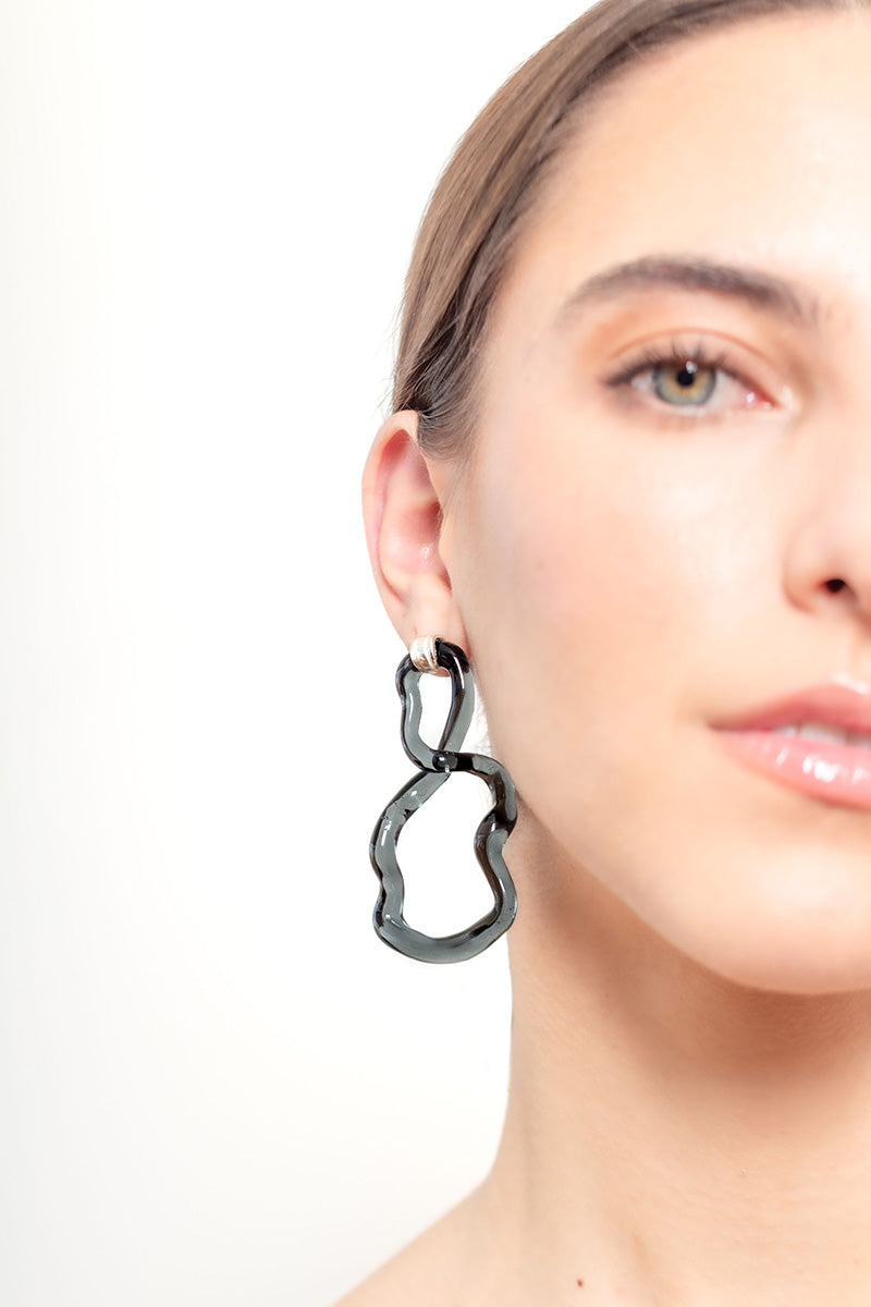 INTERCONEXION L EARRINGS IN SMOKE - CULT MIA