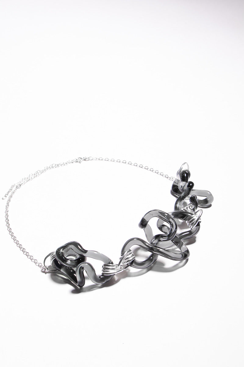INTERCONEXION NECKLACE IN SMOKE - CULT MIA