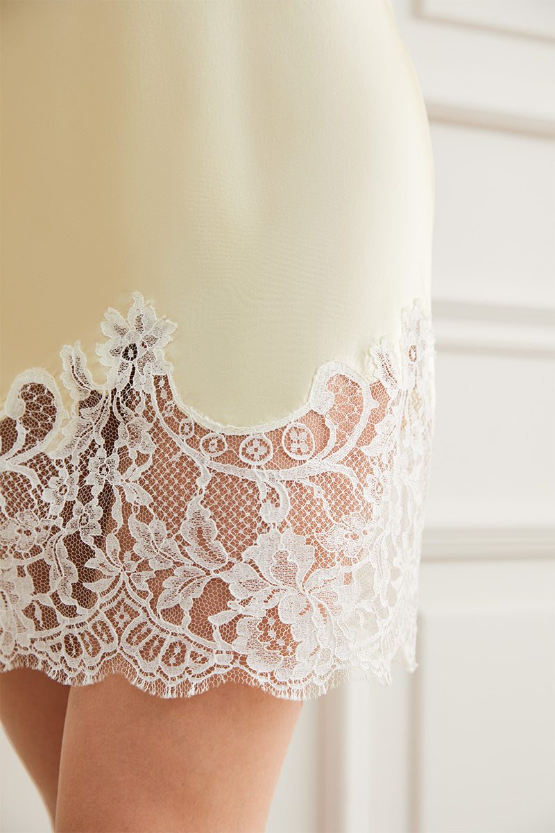 WINDY SILK LACE SHORT DRESS IN YELLOW - CULT MIA