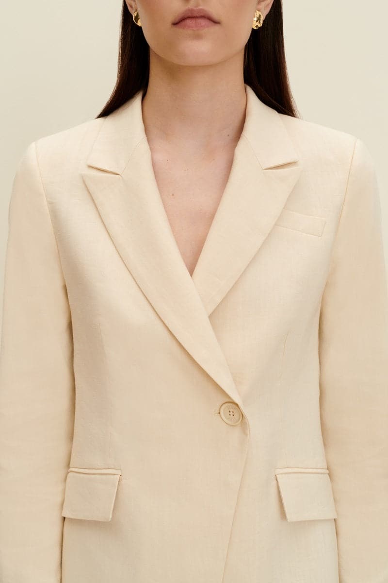 SANDY BEIGE TAILORED ASYMMETRIC BLAZER - CULT MIA