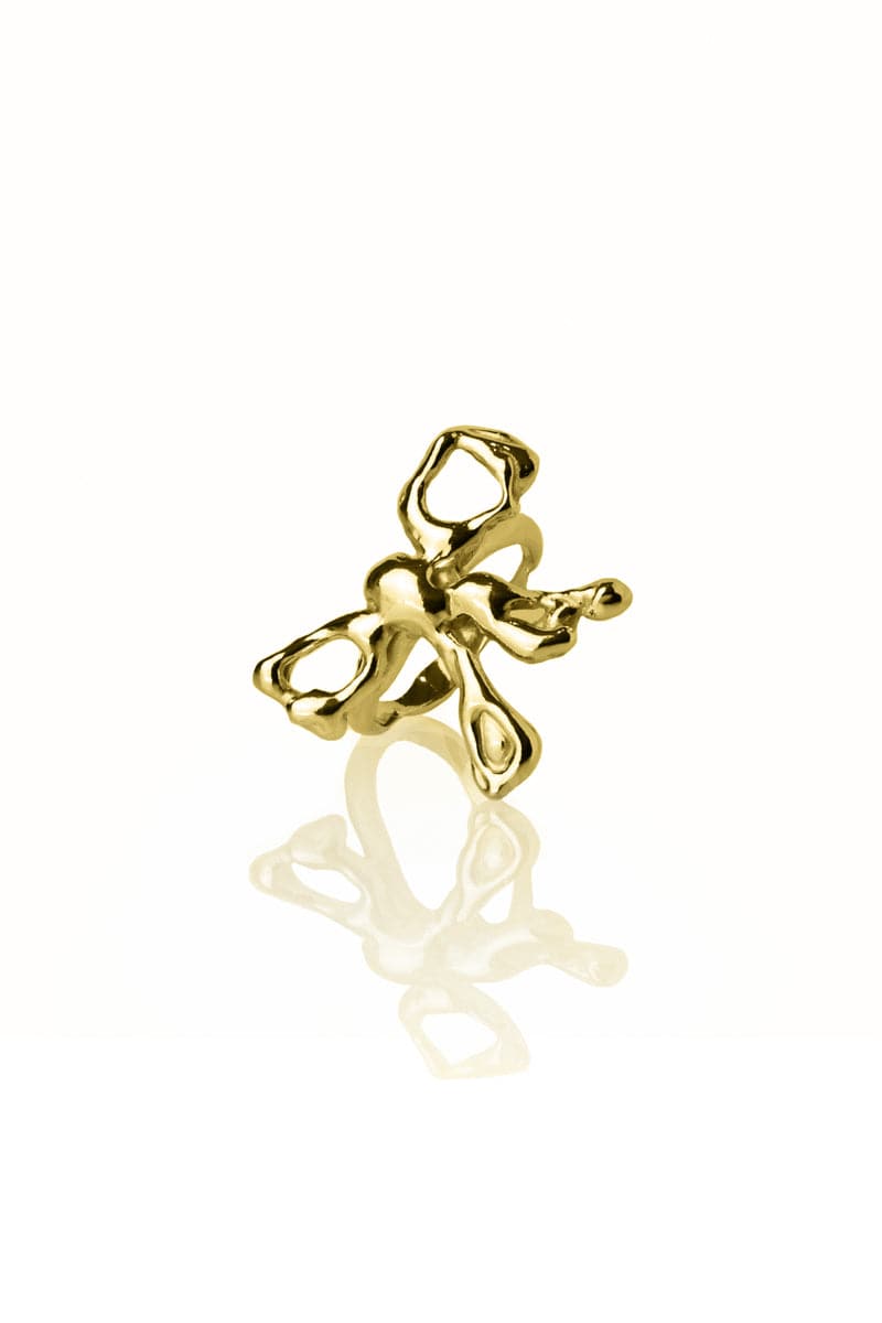 GOLD LIQUIFIED BOW RING - CULT MIA