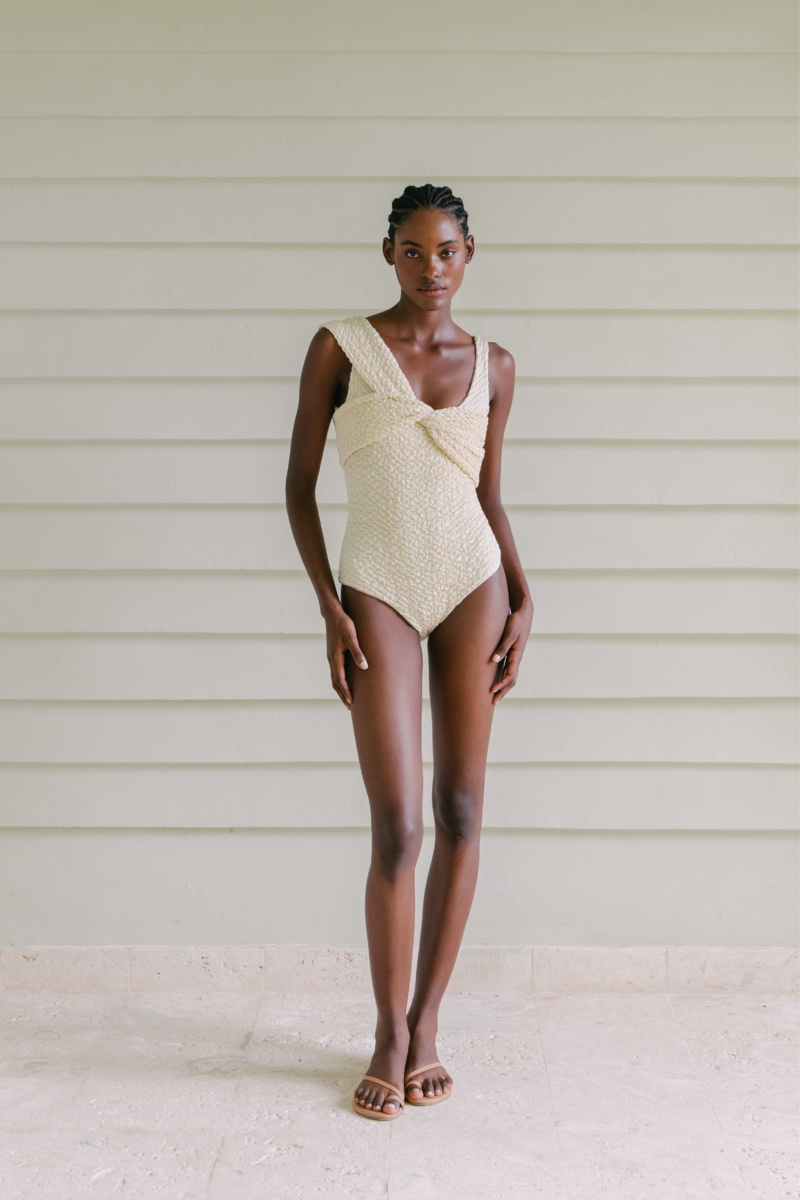 LISSETTE IVORY ONE PIECE - CULT MIA