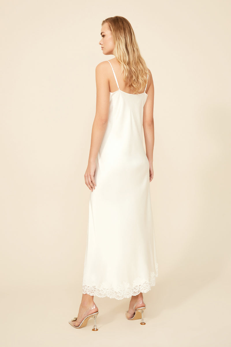 JOANNA LONG OFF WHITE NIGHTGOWN - CULT MIA