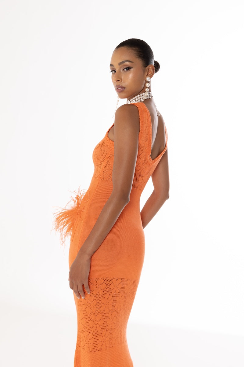 VANILLA CORAL KNIT DRESS WITH FEATHERS - CULT MIA