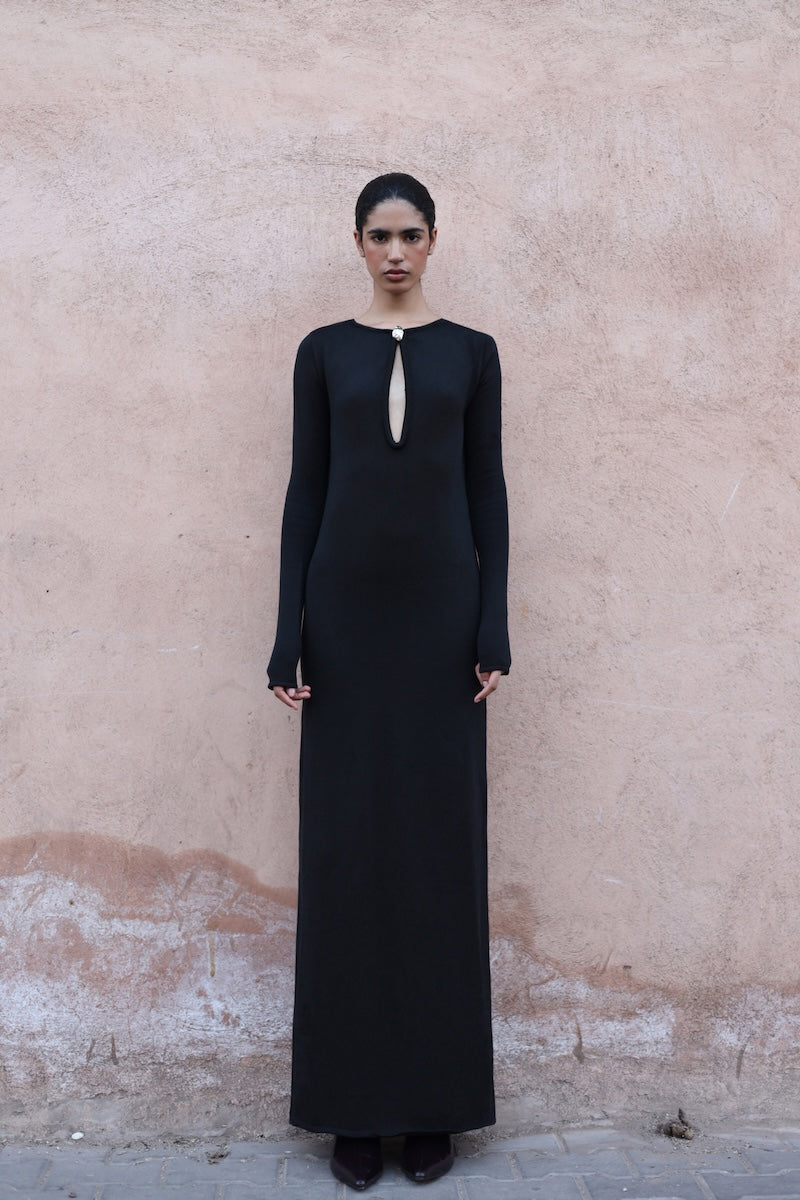 RAMILA MAXI DRESS IN BLACK - CULT MIA