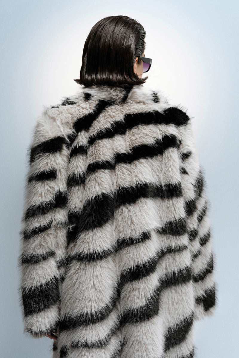 CHELSEA COOL COAT - CULT MIA