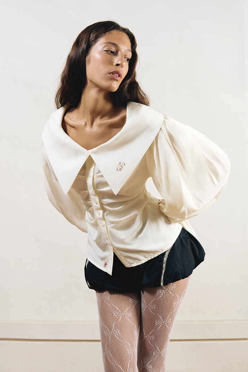 ROMANTIC SHIRT IN IVORY - CULT MIA