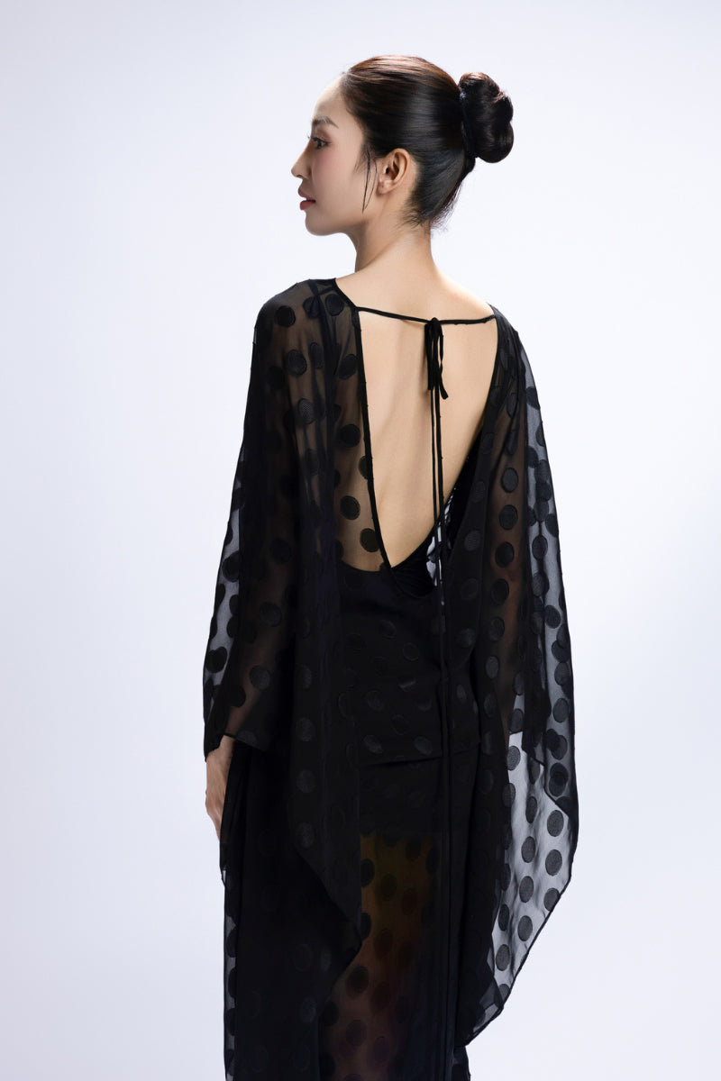 SEMI-SHEER LONG KAFTAN IN BLACK - CULT MIA