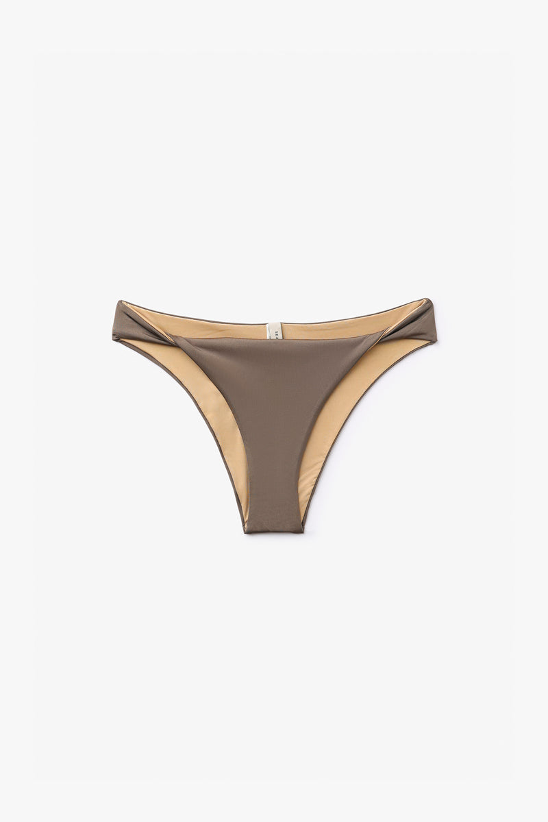 BILLOW BIKINI TOP AND TWISTED BIKINI BOTTOM IN NOUGAT - CULT MIA