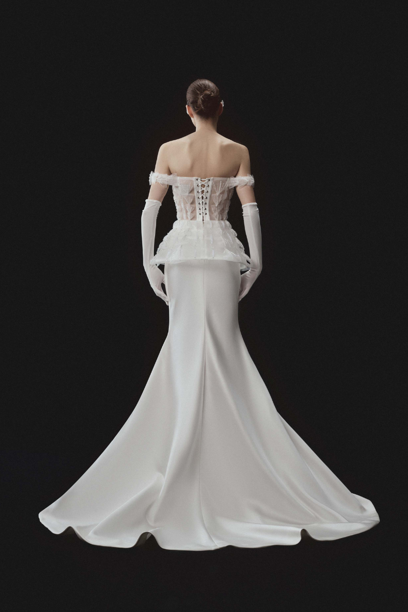 OFF-SHOULDER PEPLUM TRUMPET DRESS IN WHITE - CULT MIA