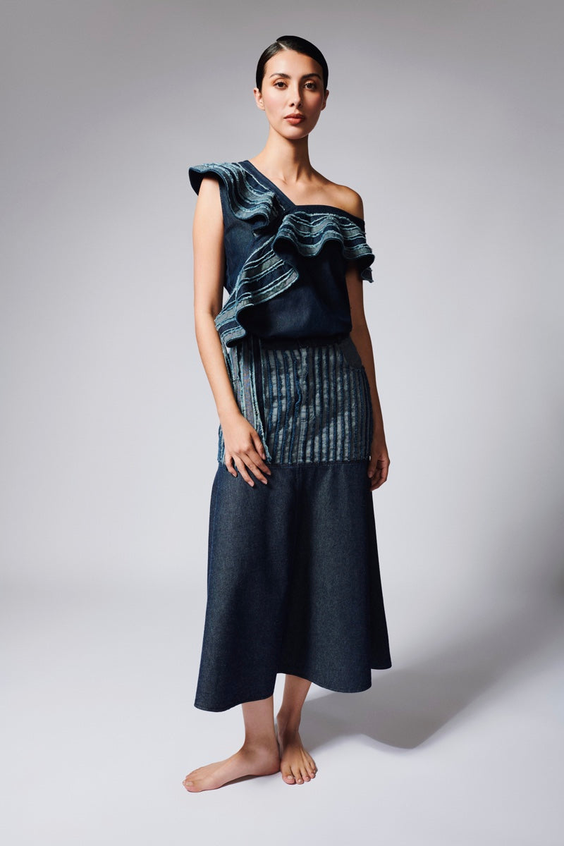 ASYMMETRIC FLAIR DENIM TOP IN BLUE - CULT MIA