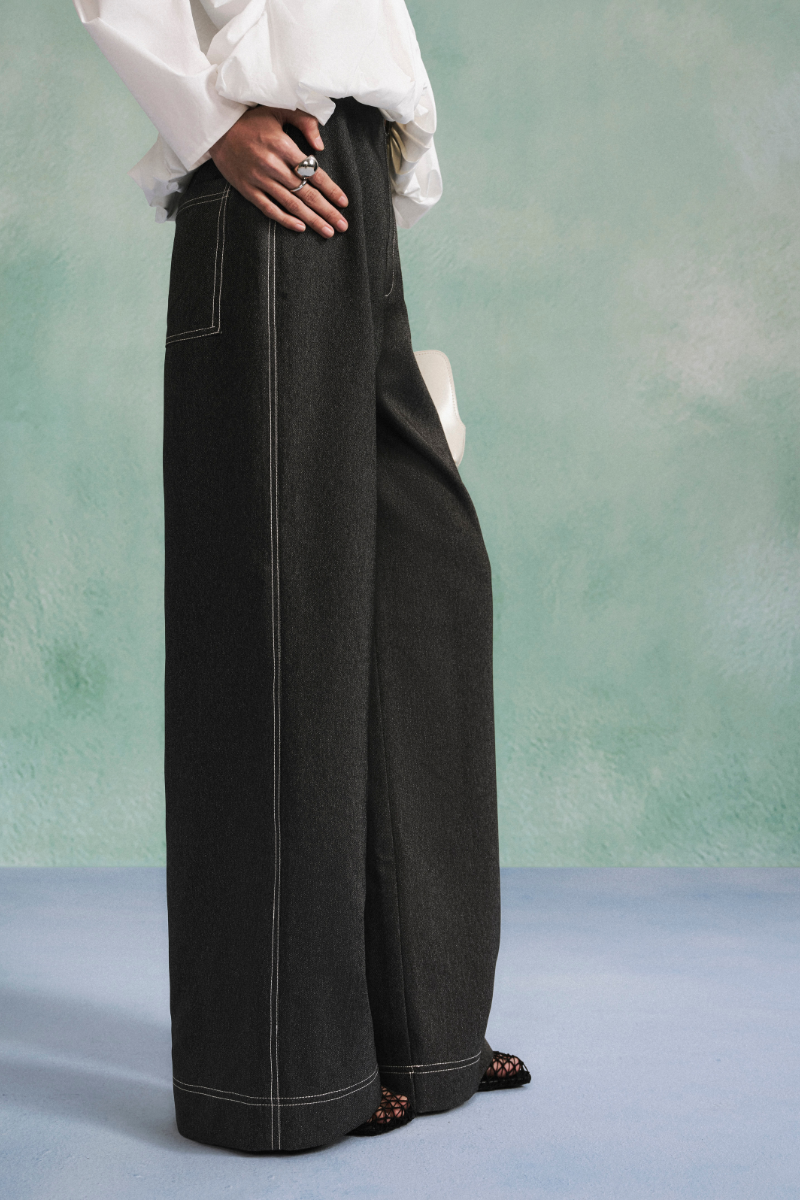 V-WAIST COTTON DENIM PANTS - CULT MIA