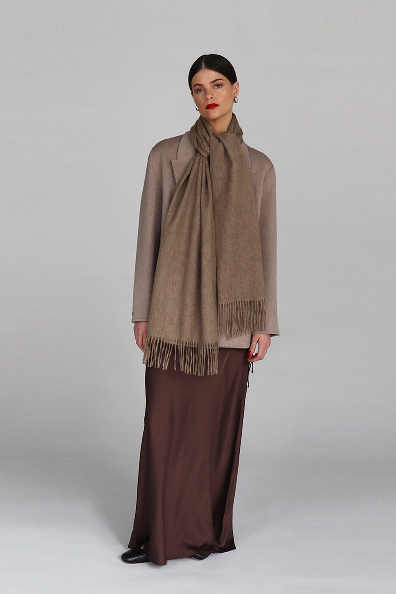 OPHELIA CASHMERE SCARF IN LIGHT FAWN - CULT MIA