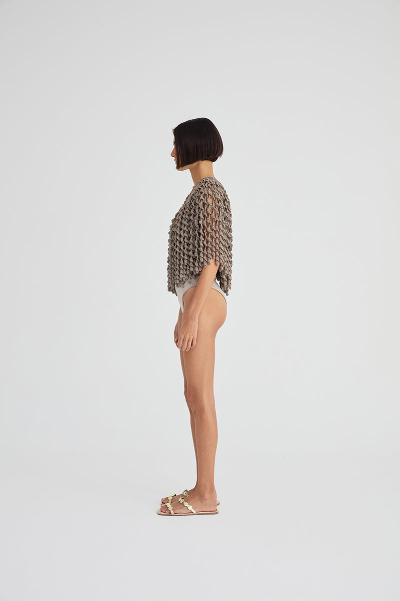 ROMANTIC SHAWL IN ARTISANAL CROCHET - CULT MIA