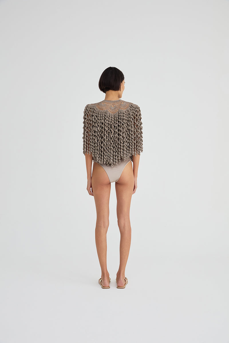 ROMANTIC SHAWL IN ARTISANAL CROCHET - CULT MIA